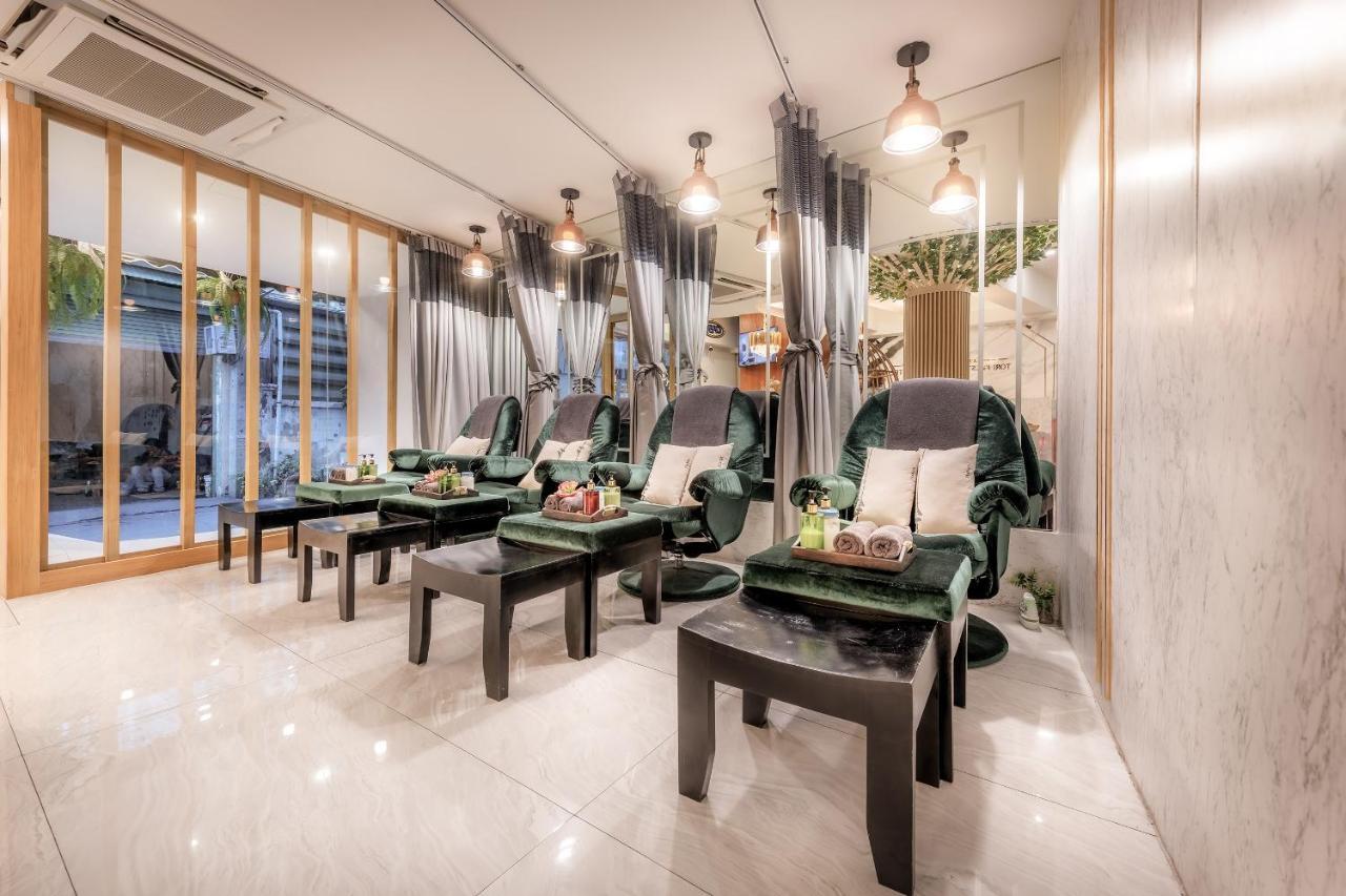 Tori Prestige Bangkok Hotel Exteriör bild